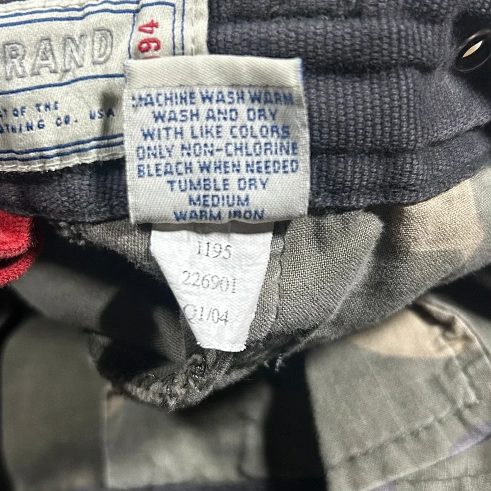 Vintage Old Navy Mens Baggy Cargo Pants‎ Olive Green Military Stencil 36x32 Y2K